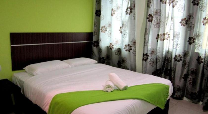 Eco Hotel Putra Kajang Exterior foto